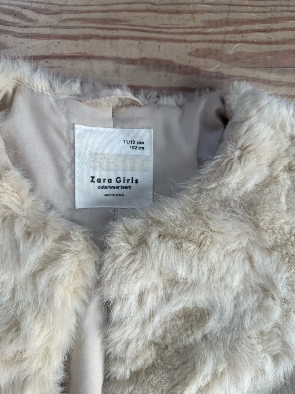 Zara Girls Faux Fur Coat size 11/12